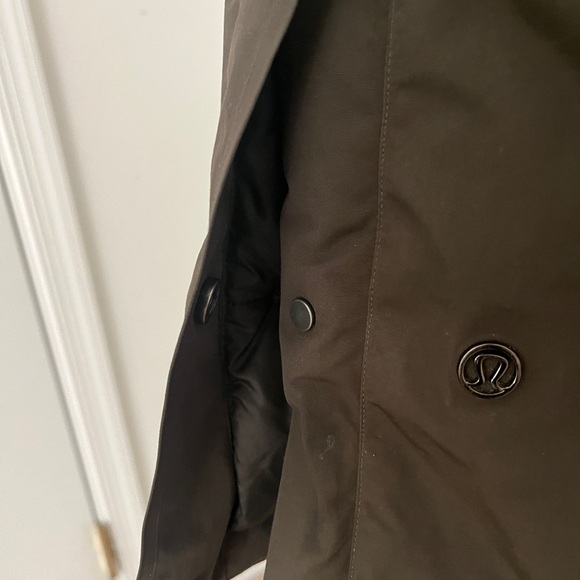 Lululemon recycled winter down jacket - Picture 6 of 8